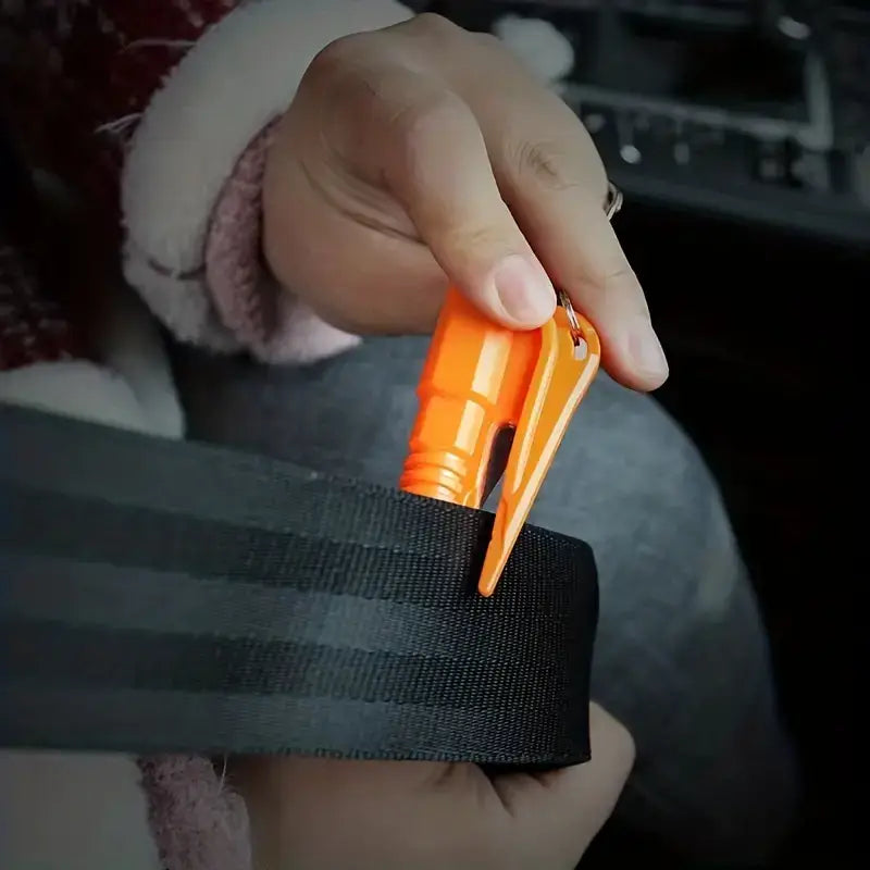 Escape Hammer/Seatbelt Cutter Keychain